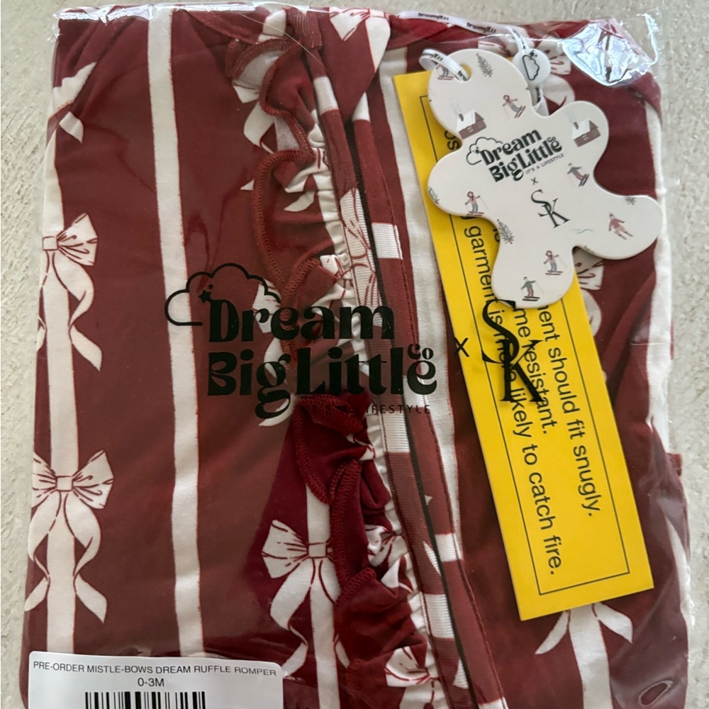 Dream Big Little Co 0-3 month footie